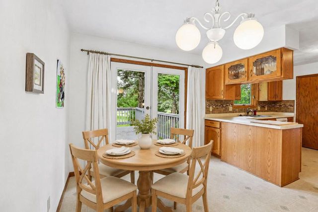 6680 Token Way, Deforest, WI 53532