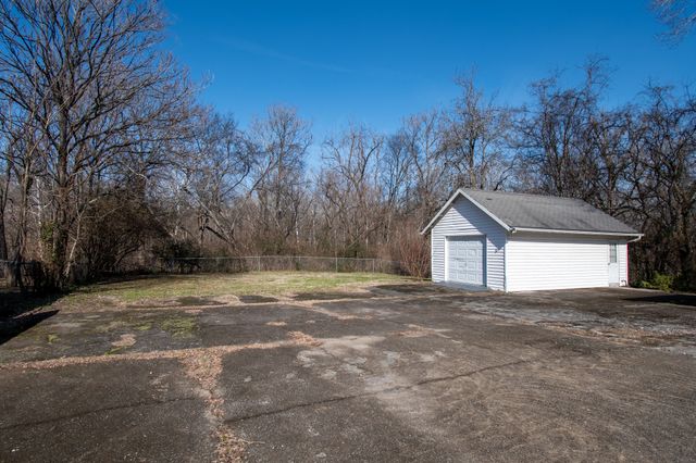 341 Wimpole Dr, Nashville, TN 37211