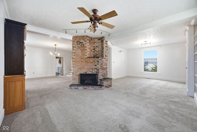 206 S Broadway Street, Pendleton, IN 46064