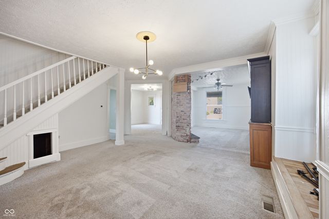 206 S Broadway Street, Pendleton, IN 46064