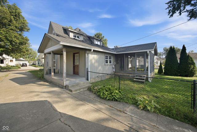 206 S Broadway Street, Pendleton, IN 46064