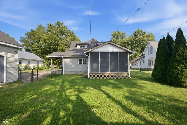 206 S Broadway Street, Pendleton, IN 46064