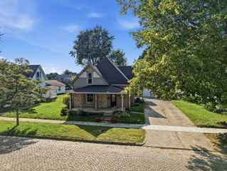 206 S Broadway Street, Pendleton, IN 46064