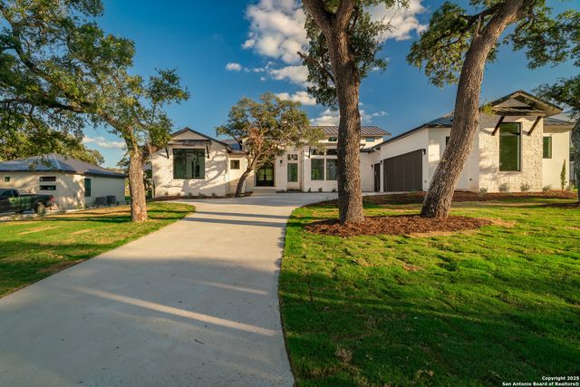 24403 Tres Arroyos, San Antonio, TX 78255