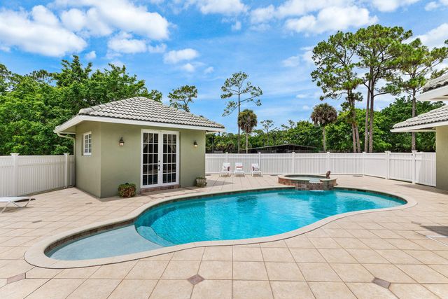 2749 A Road, Loxahatchee, FL 33470