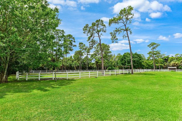 2749 A Road, Loxahatchee, FL 33470