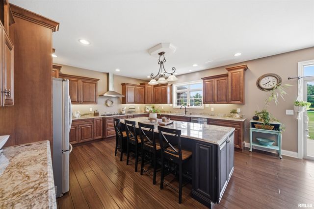 406 COTTINGHAM Lane, Germantown Hills, IL 61548