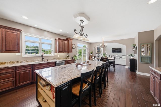 406 COTTINGHAM Lane, Germantown Hills, IL 61548
