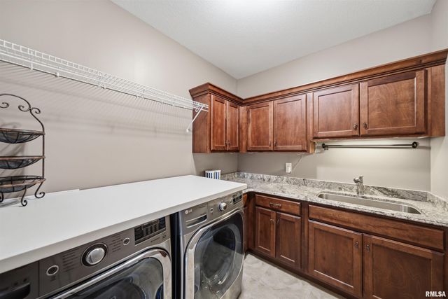 406 COTTINGHAM Lane, Germantown Hills, IL 61548