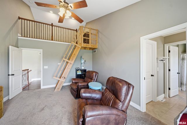 406 COTTINGHAM Lane, Germantown Hills, IL 61548