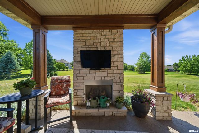 406 COTTINGHAM Lane, Germantown Hills, IL 61548