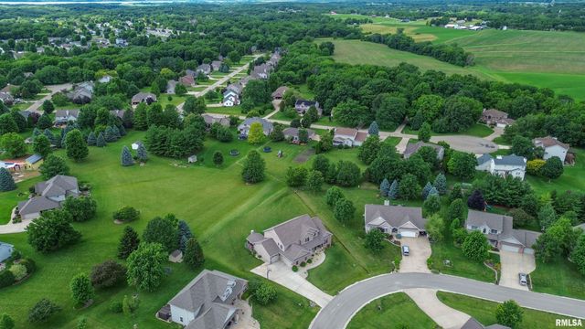 406 COTTINGHAM Lane, Germantown Hills, IL 61548