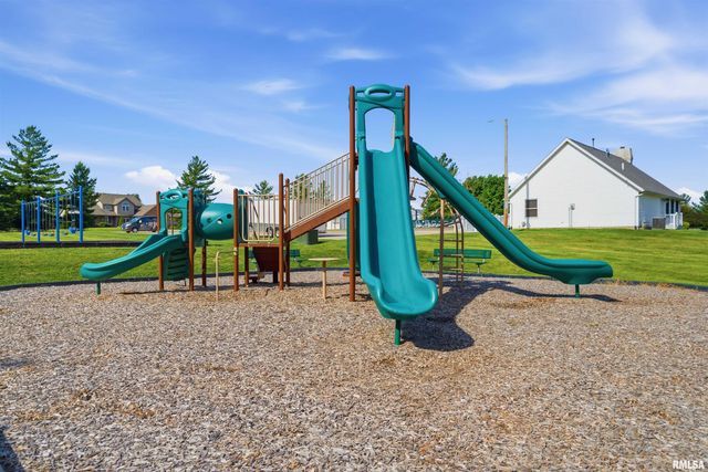406 COTTINGHAM Lane, Germantown Hills, IL 61548