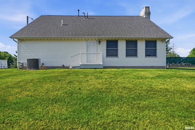 406 COTTINGHAM Lane, Germantown Hills, IL 61548