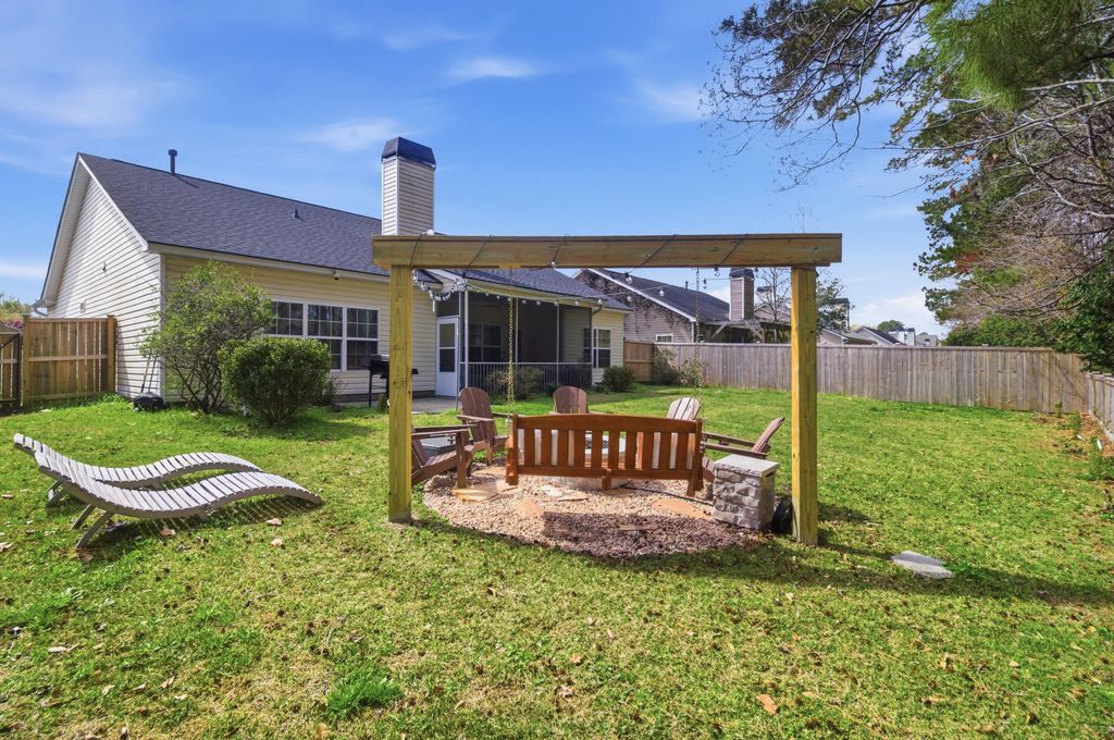 Image 3 of property listing at 2786 August Road, Johns Island, SC 29455