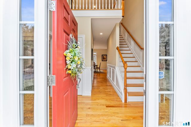 24 Andrew Place, Southbury, CT 06488