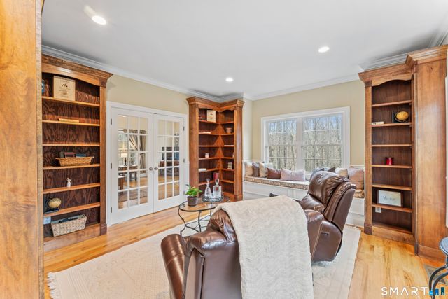 24 Andrew Place, Southbury, CT 06488