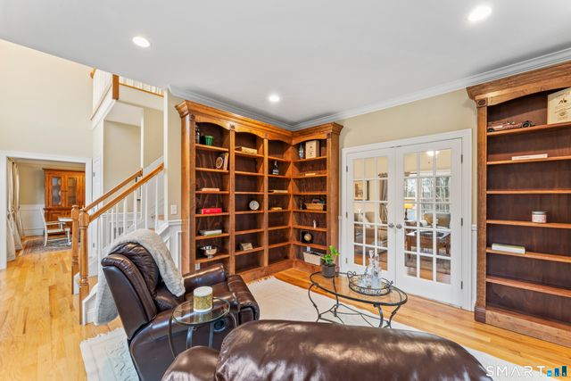 24 Andrew Place, Southbury, CT 06488