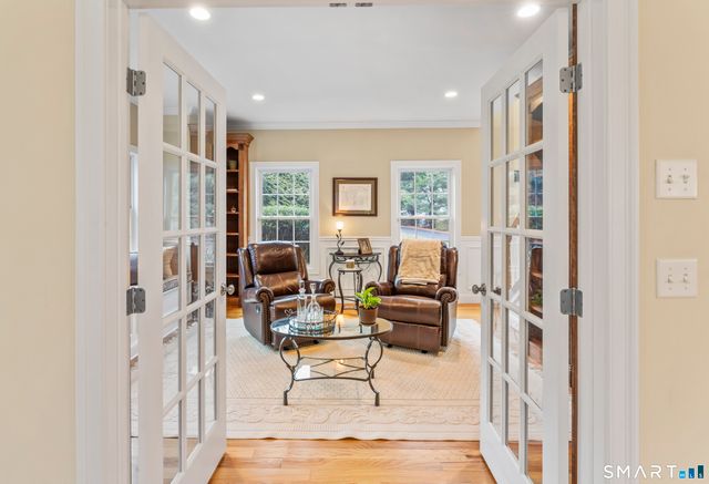 24 Andrew Place, Southbury, CT 06488