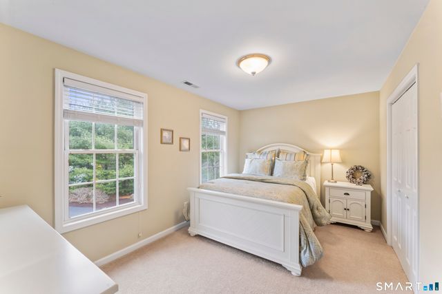 24 Andrew Place, Southbury, CT 06488