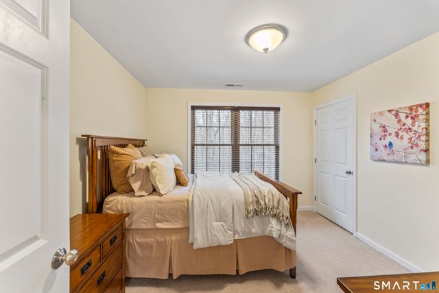 24 Andrew Place, Southbury, CT 06488