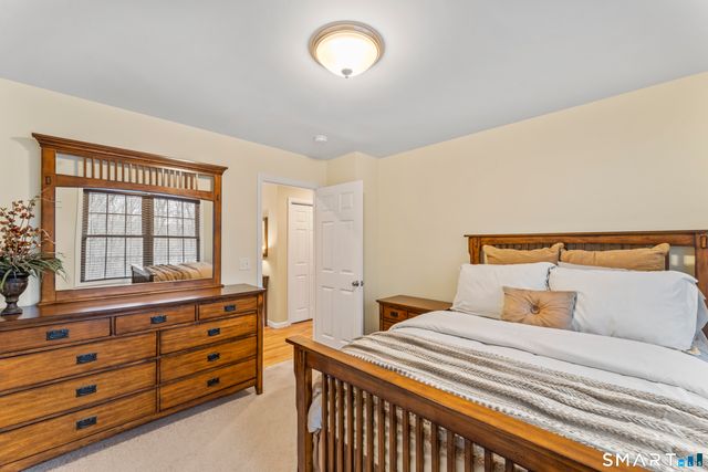 24 Andrew Place, Southbury, CT 06488