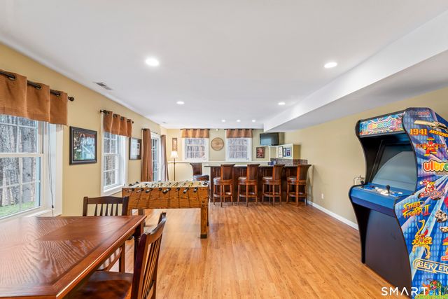 24 Andrew Place, Southbury, CT 06488