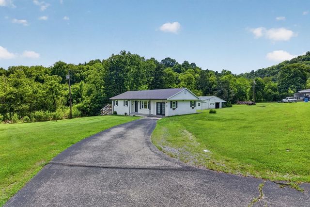 221 England Hollow Rd, Gainesboro, TN 38562