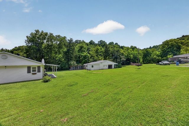 221 England Hollow Rd, Gainesboro, TN 38562