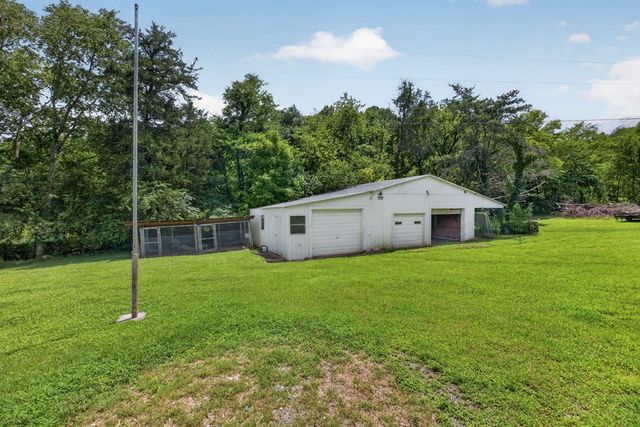 221 England Hollow Rd, Gainesboro, TN 38562