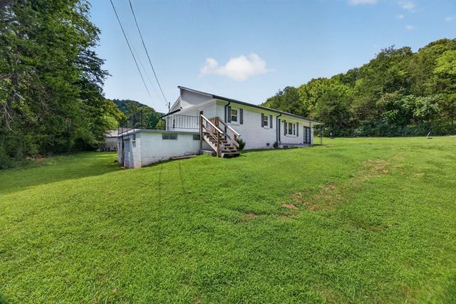 221 England Hollow Rd, Gainesboro, TN 38562