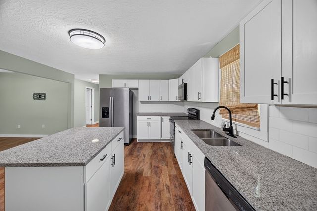221 England Hollow Rd, Gainesboro, TN 38562