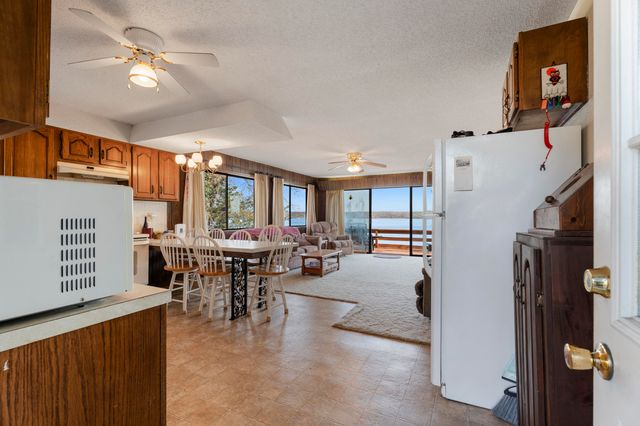 66506 E 258 Road, Grove, OK 74344