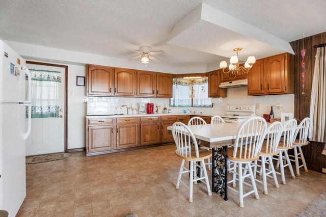 66506 E 258 Road, Grove, OK 74344