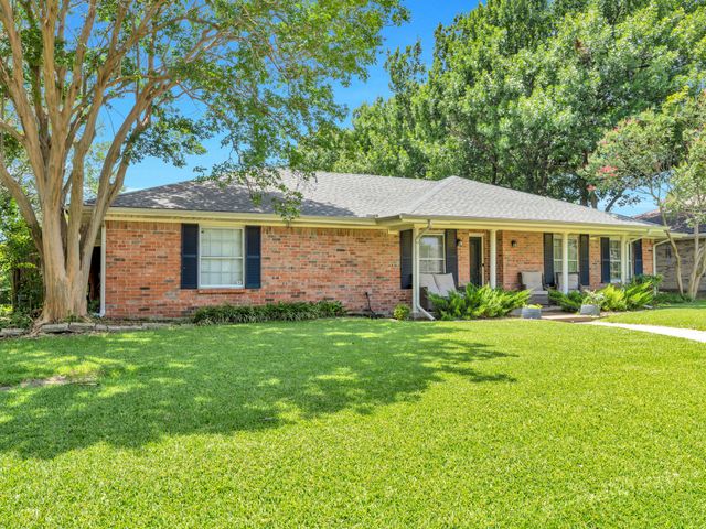 2500 Stonemoss Drive, Plano, TX 75075