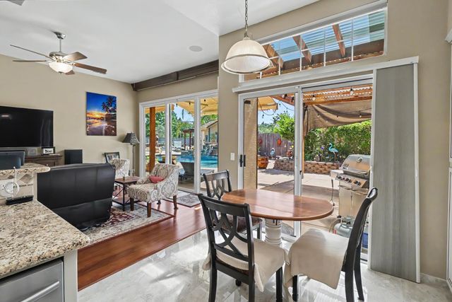 9370 Carrolton Pl, Elk Grove, CA 95624