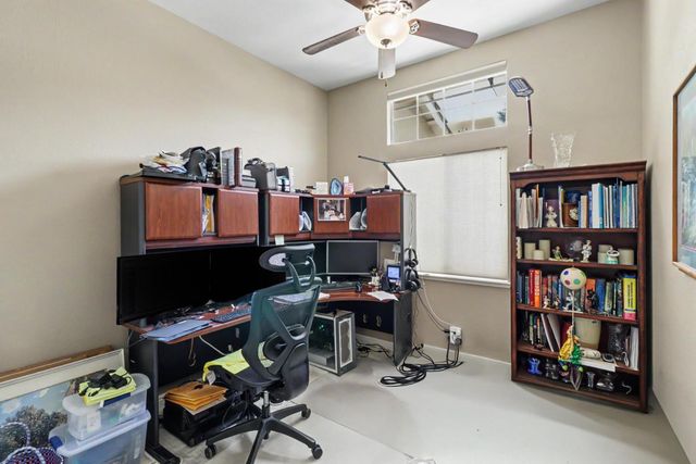 9370 Carrolton Pl, Elk Grove, CA 95624