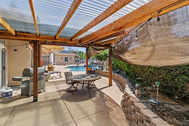 9370 Carrolton Pl, Elk Grove, CA 95624