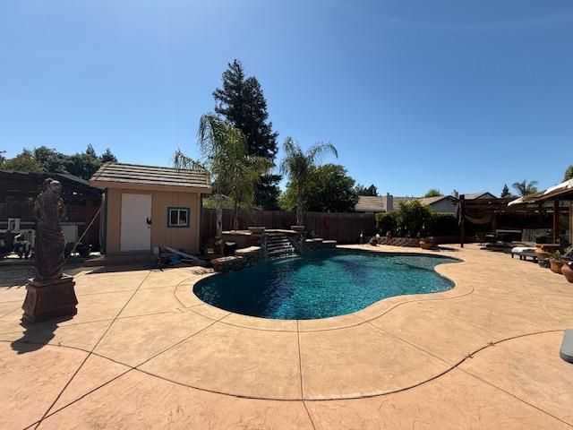 9370 Carrolton Pl, Elk Grove, CA 95624
