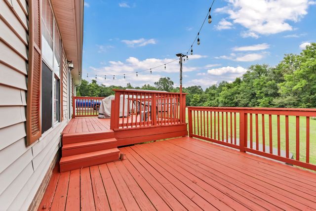 3465 John Taylor Rd, Woodlawn, TN 37191