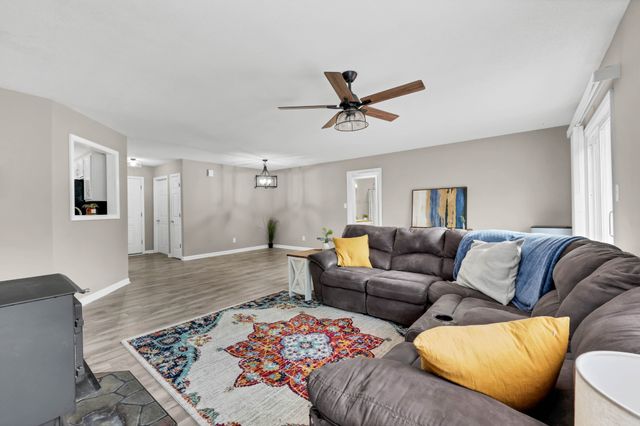 3465 John Taylor Rd, Woodlawn, TN 37191