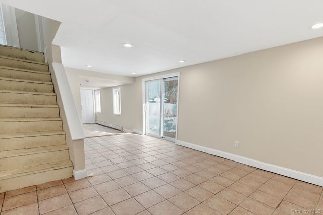 5 Bowman Lane, Kings Park, NY 11754