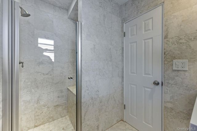 5 Bowman Lane, Kings Park, NY 11754