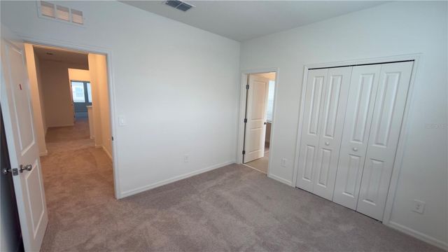 36206 OBSIDIAN LANE, Zephyrhills, FL 33541