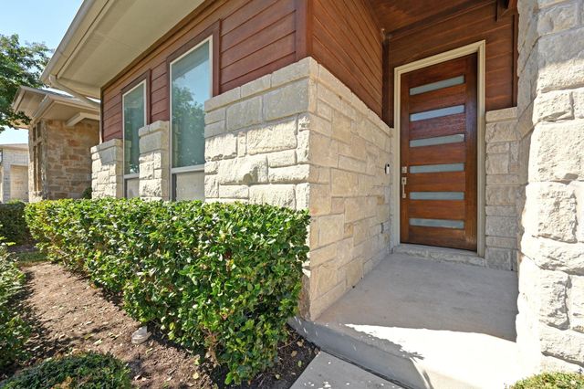 5013 Paul Thomas DR, Austin, TX 78717
