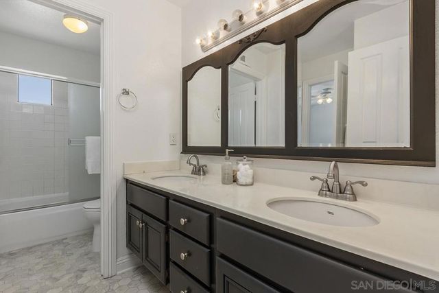 1039 Honeysuckle Drive, San Marcos, CA 92078