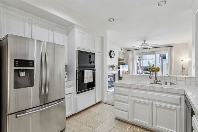 1 Longbourn Aisle, Irvine, CA 92603