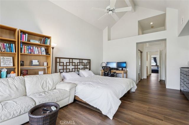 1 Longbourn Aisle, Irvine, CA 92603