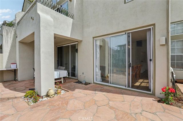 1 Longbourn Aisle, Irvine, CA 92603