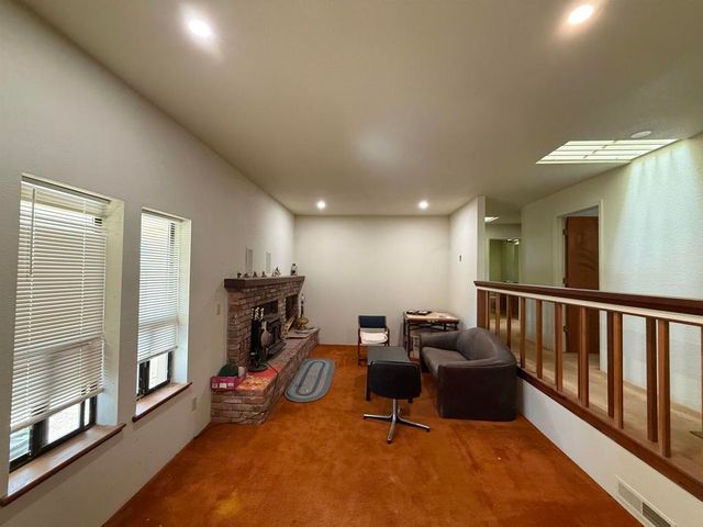 5893 Fruitland Rd, Marysville, CA 95901